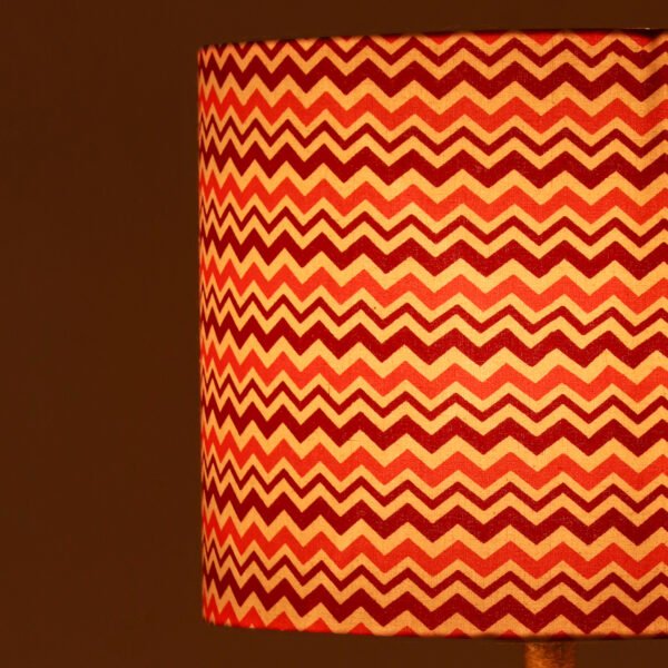 25cm drum hardback premium lampshade in raspberry chevrons - Image 7