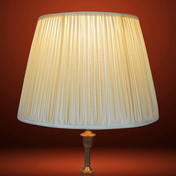 40cm straight empire premium softback lampshade in silk - Image 8